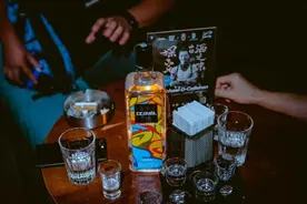 年轻人眼里的"茅台"，真的是茅台吗？图片