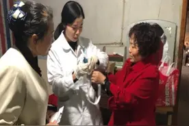 胃肠肛肠外科家庭随访暖人心 延伸护理送温情图片