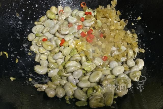 这食材含“8种天然氨基酸”于1身，膳食纤维排第一，全身都是宝