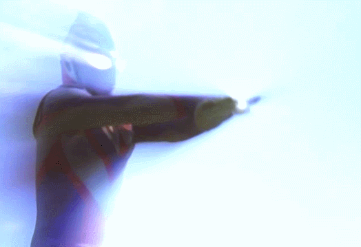 奥特曼要来了！我已不敢想象熊孩子见到他们真实对战的眼神