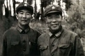 上甘岭《一个苹果》连长原型回忆：1个连只剩7人，我只是个幸存者图片