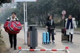 大学生放寒假回家，7天VS14天，家长的态度转变像“变脸”图片