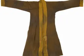 这件衣服有700多年历史 在江西德安被发现（图）图片