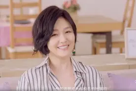 大S终于开窍了，剪掉10年长发气质更惊艳，配条纹衬衫温婉优雅图片