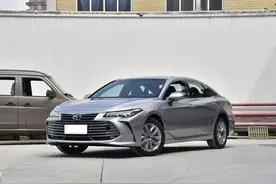 花22万提丰田亚洲龙，用车6400公里后，车主说了感受图片