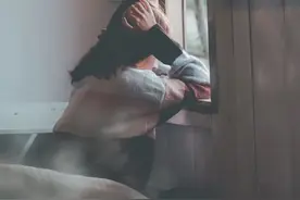 不爱女友的男人，会在这三个地方露出马脚图片