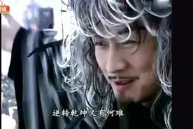 疯了吧？这些古装剧里的头发是用脚梳的吧，审美都独特成什么样了图片