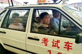 科目三考试一把过，必须“做好3项，熟练1项”，考前就这么练吧图片