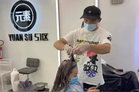 温州90后小伙在意大利开理发店，把“小生意”做出“大名堂”图片