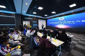 自制DNA双螺旋模型、简易浮空器，这些科学“玩具”真好玩图片