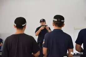 陈健：警营"武教官"图片