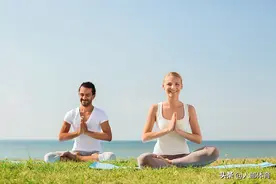 6个瑜伽体式，帮你激活髋部，缓解疼痛图片
