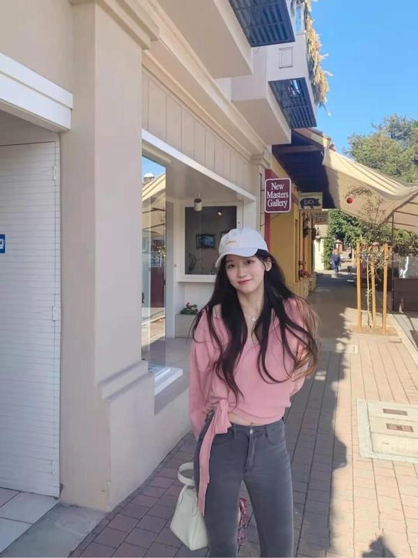 闆呰瘲鍏伴粵鎶楄摑鍏夛紝鎮﹁瘲椋庡悷閫傚悎骞茬毊锛岄€夊鐪奸湝绂荤溂绾规洿杩滀竴姝? onerror=