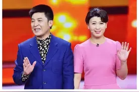 春晚红人孙涛，25年毫无绯闻，网友：看看他妻子是谁就知道了图片