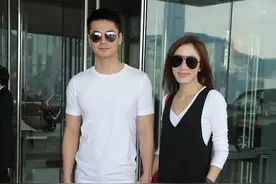 杨怡穿背心裙好显嫩，虽然比老公大5岁，可看着更像小妹妹图片