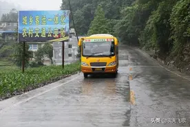 曾经爆满的农村客运班车，如今为何无人问津？5个原因个个很现实图片