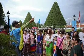 没了中国游客的越南，街道空空如也，当地人：已经煎熬了八个月图片