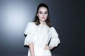 凯特琳·德弗(Kaitlyn Dever)图片