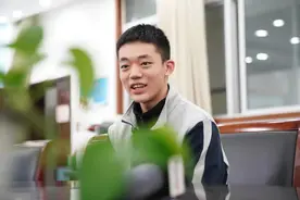 合肥这位16岁的高一“学神”被清华录取！四年级就开始“学奥数”，坦言数学“令人着迷”图片