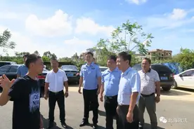 杨斌在北海市银海区调研平安建设时要求：充分发挥市域社会治理网格员作用，守护社会安全稳定“第一道防线”图片