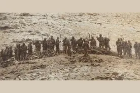 冷锋摧敌 无坚不破  话说 边关偃月刀图片