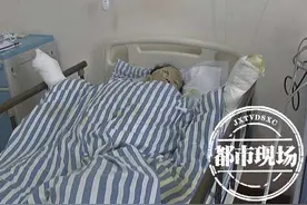 这操作真要命！女子生火时拆煤气管子，结果煤气爆燃图片