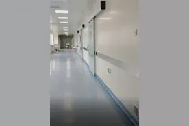 戴隐形眼镜（美瞳）不舒服，小心出大问题图片