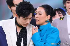 大牌女星见鲜肉也受不了！那英见肖战露娇羞，许晴看张翰眼神吃人图片