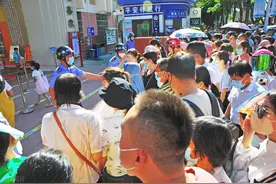 郑州市区小学入学线上报名第一天“卡”点不少，这10个问题我们帮你找答案图片