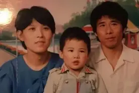 人间精品大张伟：生活是笑话，别哭着听它图片