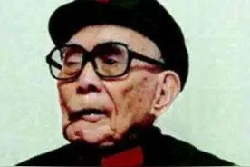 抗战老兵身藏27块弹片，仍活102岁，享大军区待遇拒绝配车图片