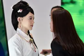 “男女”机器人效果逼真，能满足各种需求，却遭到罗马教皇的质疑图片