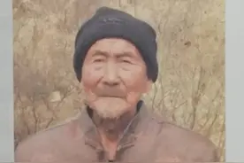 鬼子砍下老人的头，用刺刀逼着15岁孩子给人头洗脸，把人头插在路边示众图片