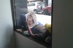 死亡边缘的徘徊图片