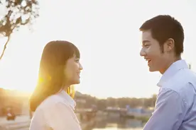 我今年23岁，前男友十多个，我想等玩腻后，找个老实男结婚图片