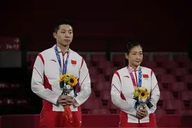 刘诗雯许昕隔离！水谷隼节目捞金，不穿内裤，强抱伊藤弄疼女方图片