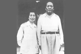 1959年，毛主席在长沙专门拜访李淑一，毛主席：这是我毛家大恩人图片