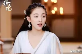 23岁关晓彤已显老？眼皮凹陷显疲态，杨幂赵丽颖都因此颜值滑坡图片