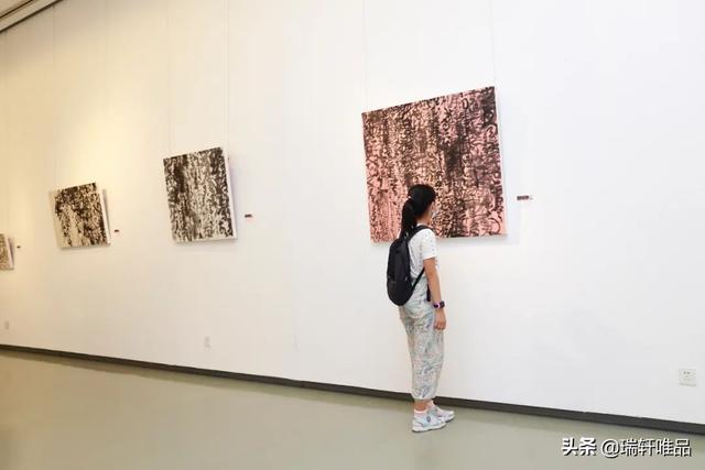 2021年鞠慧北京水墨展受到各界关注引起热烈反响