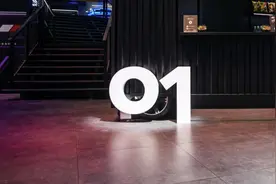 全新领克01新在哪儿？全系2.0T+8AT还更新了车机...图片