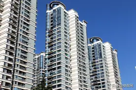 楼市“根基”已经动摇，现在该不该买房？王石给出看法图片