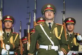 威震世界的仪仗队图片