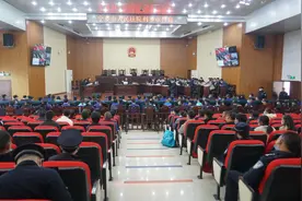 骗粉丝刷礼物 这几个网络主播被判了图片