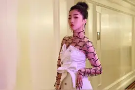 今年秋天“香烟鞋”要火了，显高显瘦又时髦，太适合三四十岁女人图片