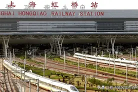 华东地区重要的铁路客运枢纽——上海虹桥站图片