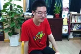 重庆小伙高考638分，决定复读一年再战，结果以状元身份上北大图片