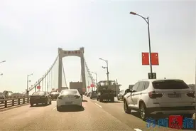 减负啦！海沧大桥日均车流减少上万辆次图片