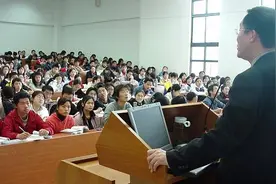 高等教育和职业教育有何区别，为什么大家认为前者更重要图片