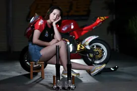提高了稳定性与舒适度！野蛮公牛 HPS 前叉、XPS 后减震图片