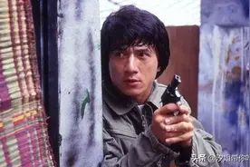 不是成龙，神似成龙，专用替身演员，工资只是成龙零头，但很满足图片